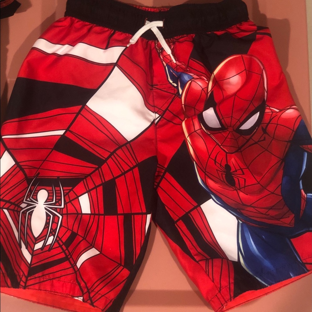 Marvel Rash Guard Set - Picture 3 of 3